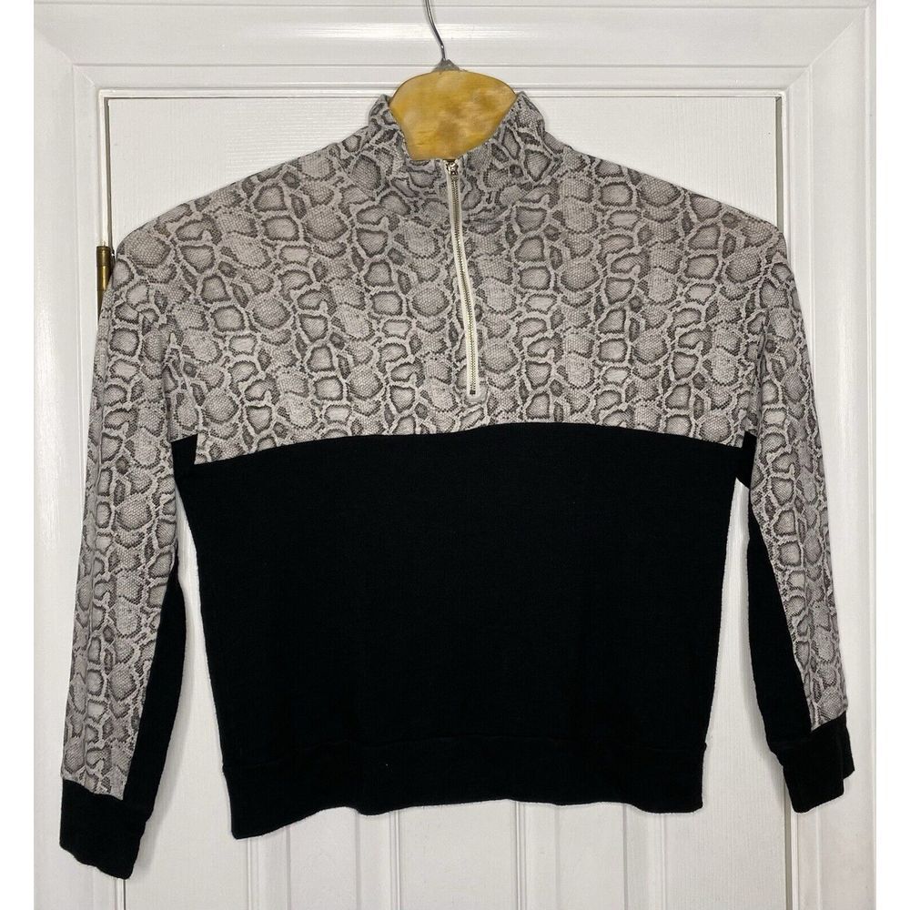 Monrow Women's Supersoft Color Block‎ Snake Print Pullover Sweater Small